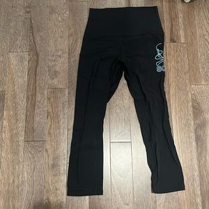 Black cropped soul cycle lululemon leggings